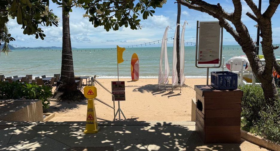 For rent and for sale 3 bedrooms villa in Sattahip, Chonburi