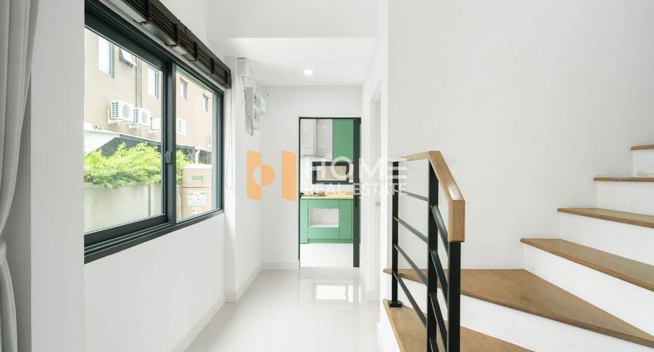 For sale 3 bedrooms house in Prawet, Bangkok