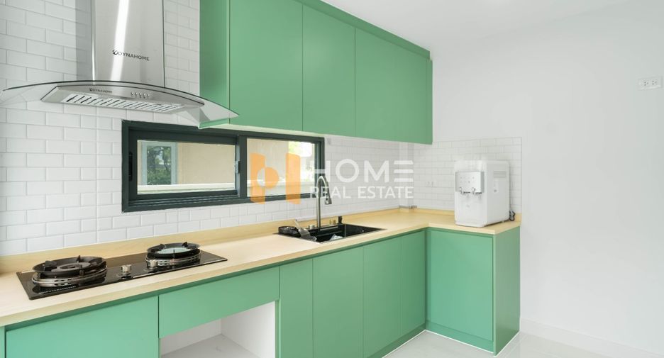 For sale 3 bedrooms house in Prawet, Bangkok
