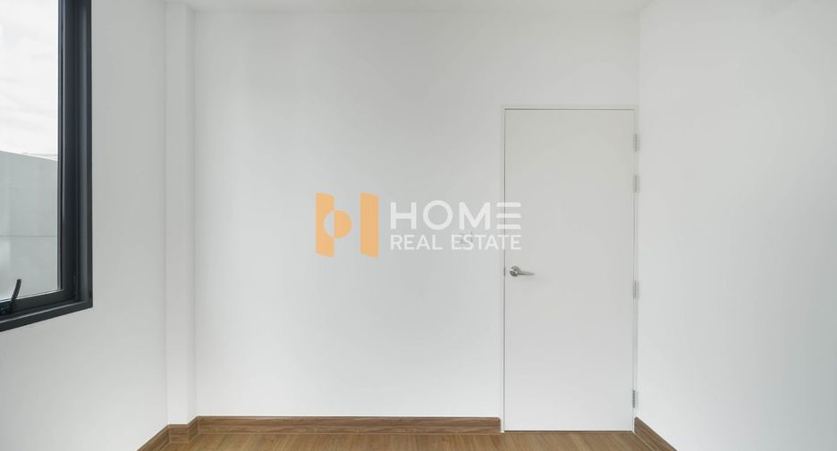 For sale 3 bedrooms house in Prawet, Bangkok