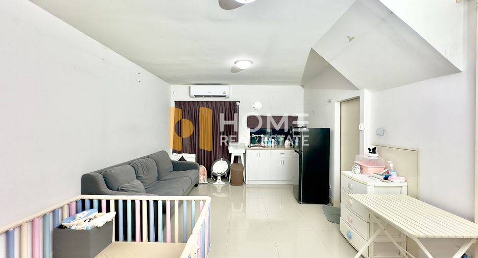 For sale 3 bedrooms townhouse in Prawet, Bangkok