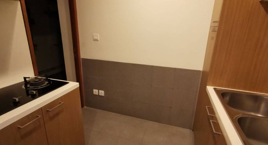À vendre 4 chambres condo à Sathon, Bangkok