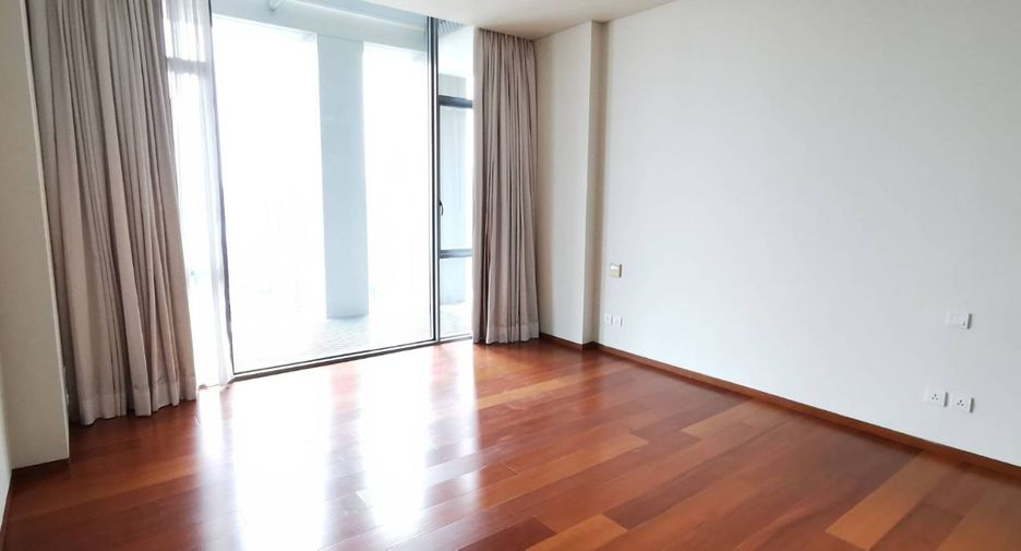 À vendre 4 chambres condo à Sathon, Bangkok