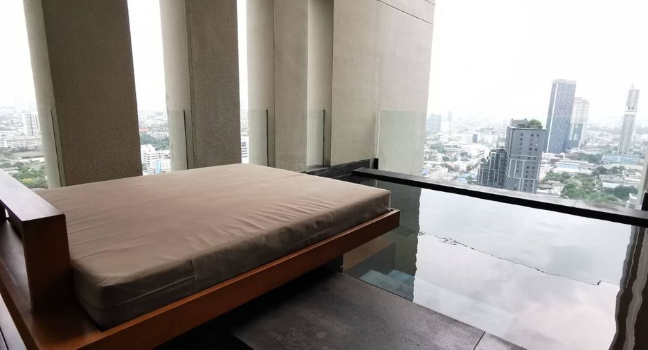 À vendre 4 chambres condo à Sathon, Bangkok