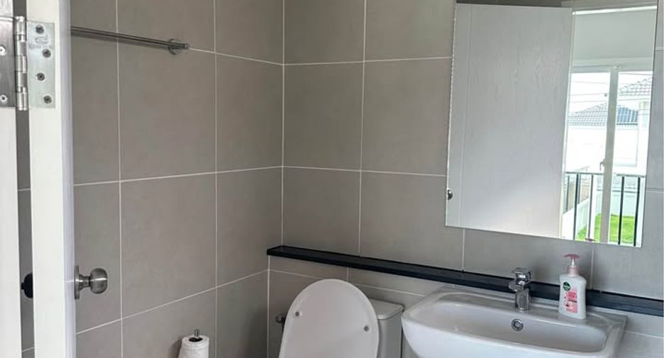 For rent 3 bedrooms house in Mueang Phuket, Phuket