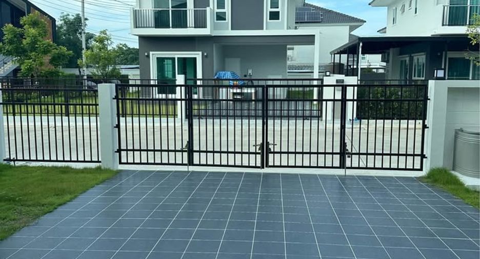 For rent 3 bedrooms house in Mueang Phuket, Phuket