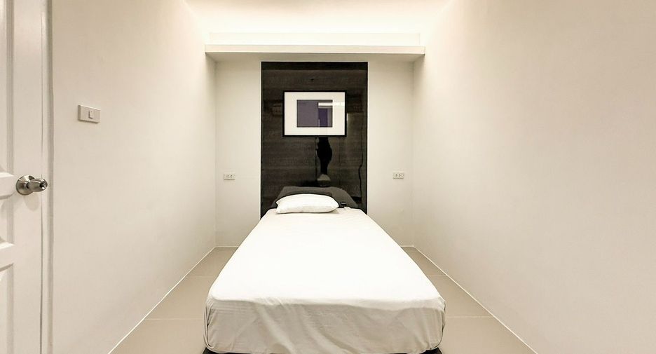 Wohnung zur Miete mit 4 Zimmer in Khlong Toei, Bangkok