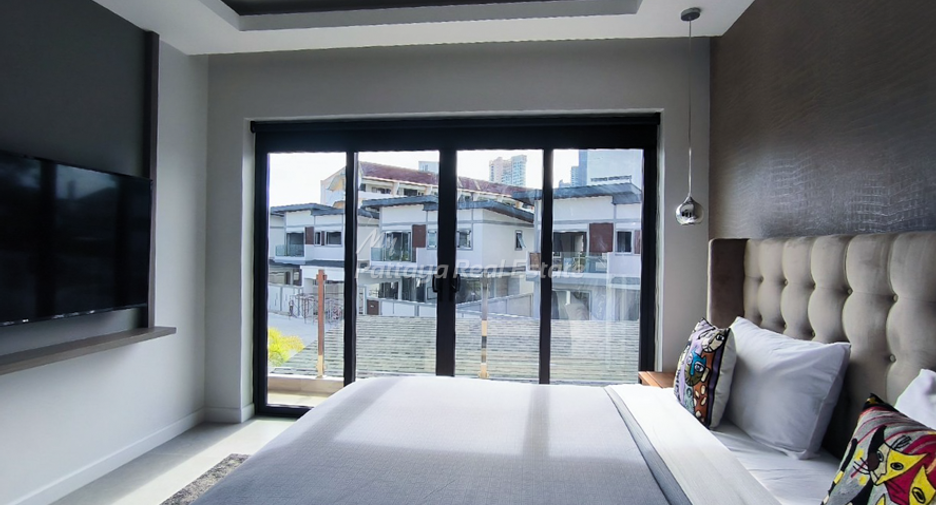 出售 3 卧室 独立屋 在 Bang Lamung, Chon Buri
