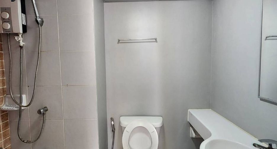 À louer 1 chambre condo à Mueang Chon Buri, Chonburi
