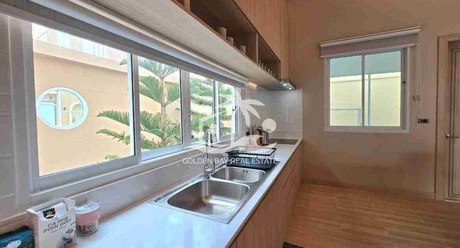 Casa en alquiler y en venta de 3 habitaciones en Bang Lamung, Chonburi
