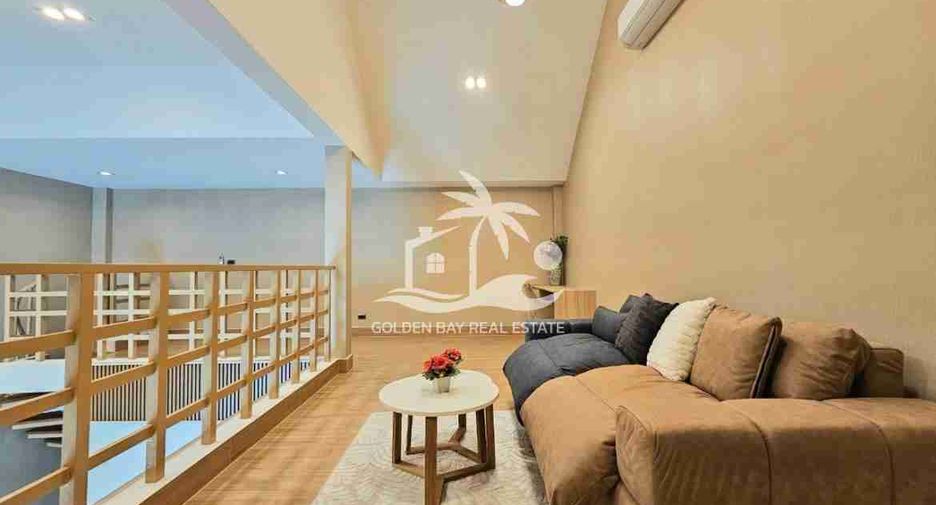 Casa en alquiler y en venta de 3 habitaciones en Bang Lamung, Chonburi