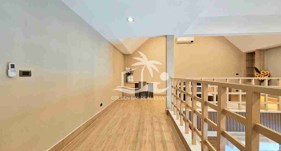 Casa en alquiler y en venta de 3 habitaciones en Bang Lamung, Chonburi