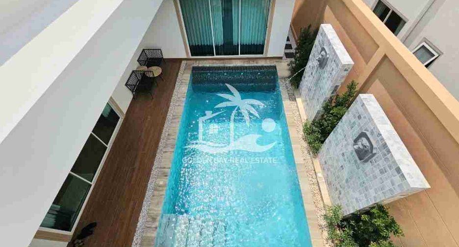 Casa en alquiler y en venta de 3 habitaciones en Bang Lamung, Chonburi