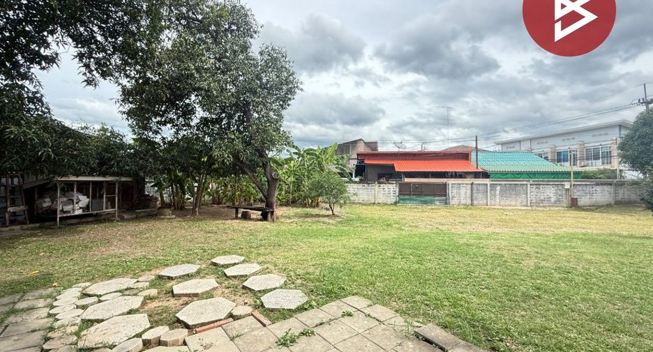 Haus zum Kauf mit 3 Zimmer in Mueang Ratchaburi, Ratchaburi