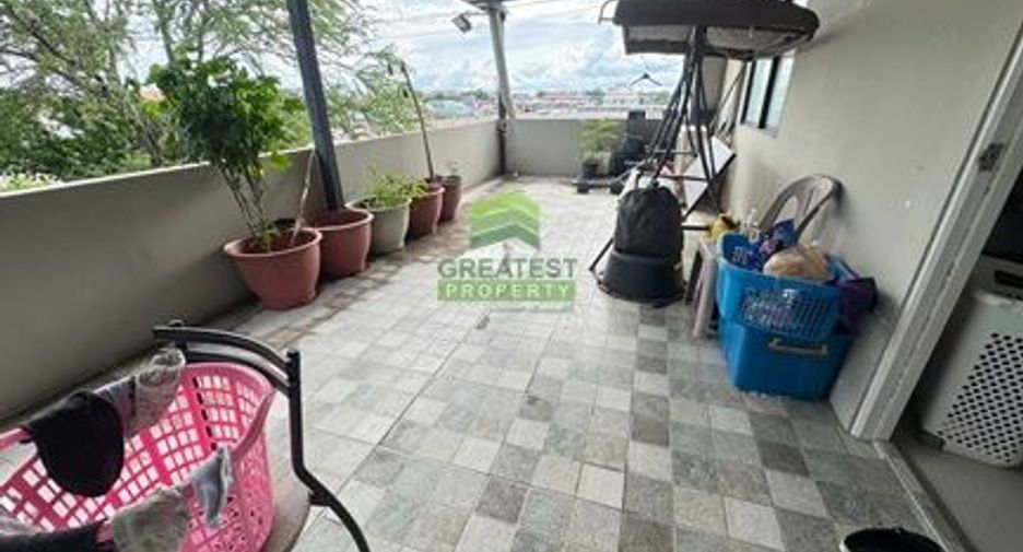 For sale 5 bedrooms retail Space in Mueang Nakhon Ratchasima, Nakhon Ratchasima