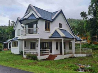 Продажа 2 спальни дом в Мыанг Районг, Районг