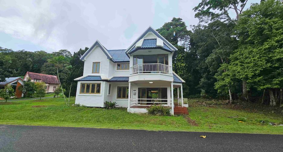 À vendre 2 chambres maison à Mueang Rayong, Rayong