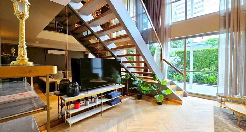 For sale 2 bedrooms condo in Watthana, Bangkok