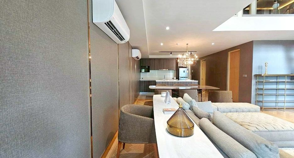 For sale 2 bedrooms condo in Watthana, Bangkok