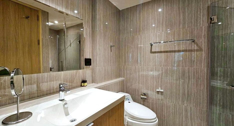 For sale 2 bedrooms condo in Watthana, Bangkok