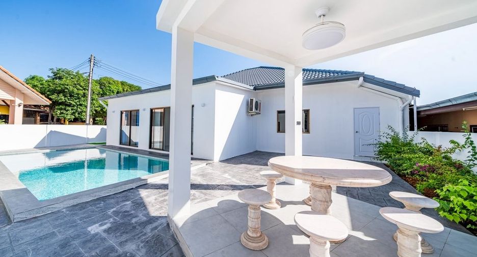 Haus zum Kauf mit 5 Zimmer in Bang Lamung, Chonburi
