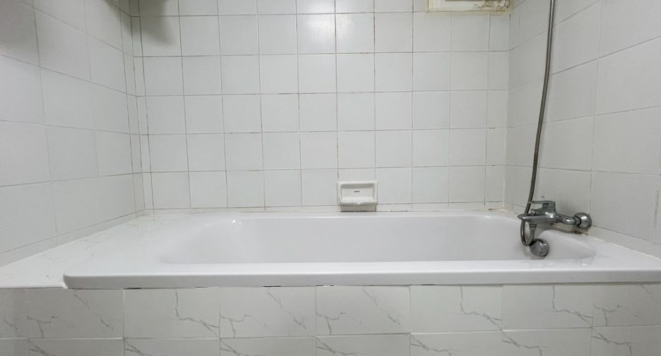 For rent 1 bed condo in Mueang Chiang Mai, Chiang Mai