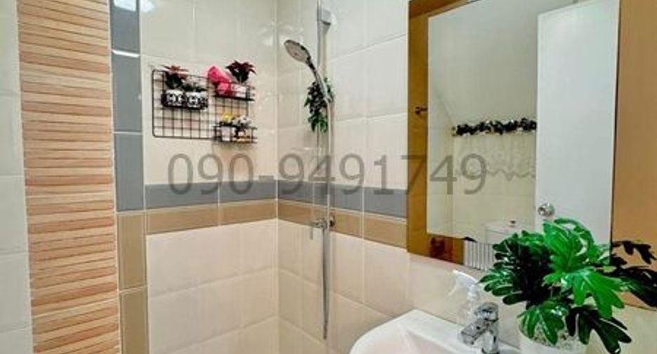 For rent 3 bedrooms condo in Khlong Luang, Pathum Thani