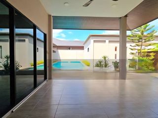 Villa en venta de 3 habitaciones en Bang Lamung, Chonburi