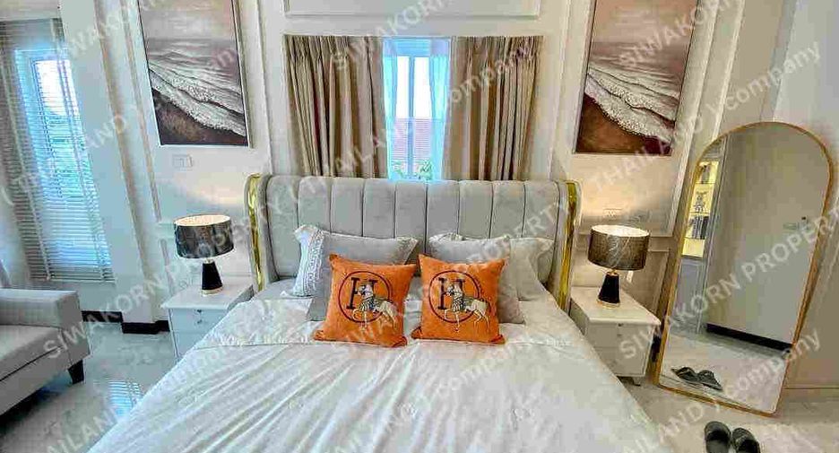 Villa zum Kauf mit 5 Zimmer in Bang Lamung, Chonburi