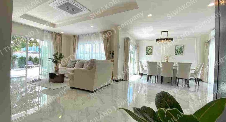 Villa zum Kauf mit 5 Zimmer in Bang Lamung, Chonburi