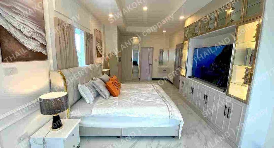 Villa zum Kauf mit 5 Zimmer in Bang Lamung, Chonburi