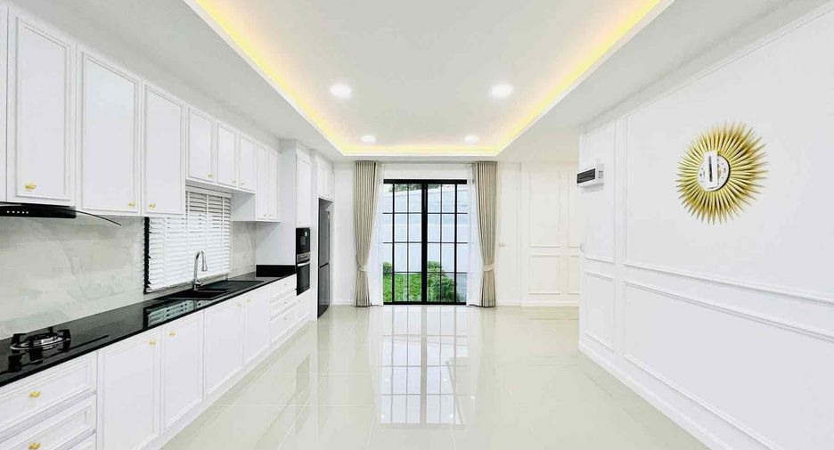 Villa zum Kauf mit 3 Zimmer in Bang Lamung, Chonburi