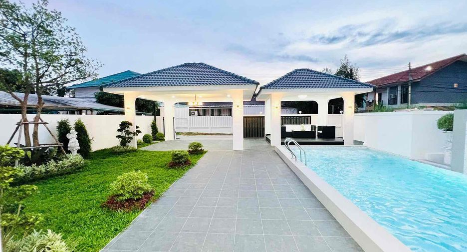 Villa zum Kauf mit 3 Zimmer in Bang Lamung, Chonburi