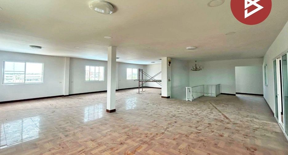 Продажа 4 спальни дом в Phra Samut Chedi, Самутпракан