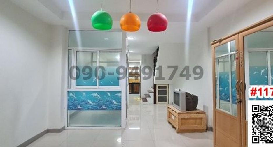 For rent 1 bed townhouse in Khan Na Yao, Bangkok
