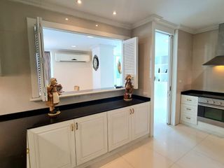 Apartamento en alquiler de 4 habitaciones en Watthana, Bangkok