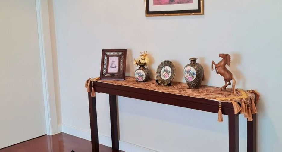 For rent 4 bedrooms apartment in Watthana, Bangkok