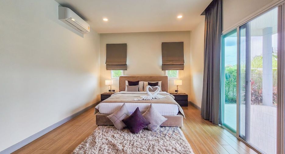 For sale 3 bedrooms villa in Hua Hin, Prachuap Khiri Khan