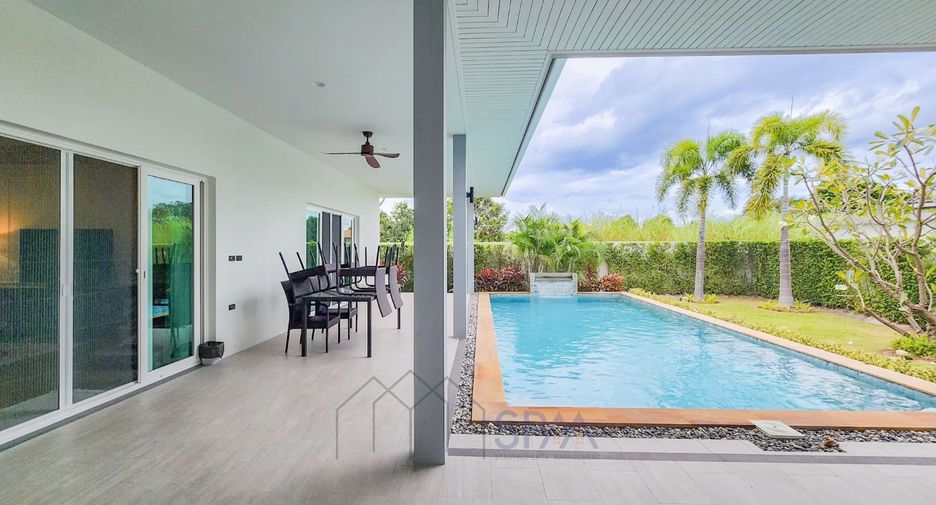 For sale 3 bedrooms villa in Hua Hin, Prachuap Khiri Khan