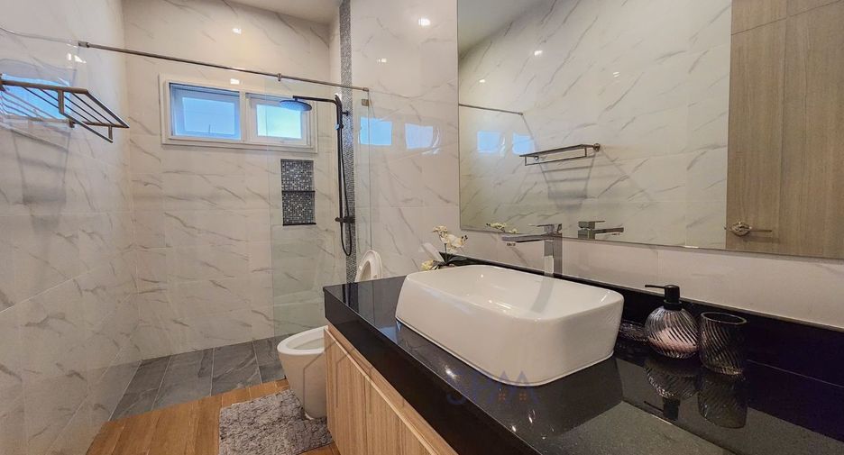 For sale 3 bedrooms villa in Hua Hin, Prachuap Khiri Khan