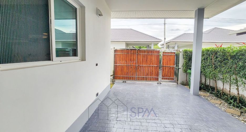 For sale 3 bedrooms villa in Hua Hin, Prachuap Khiri Khan
