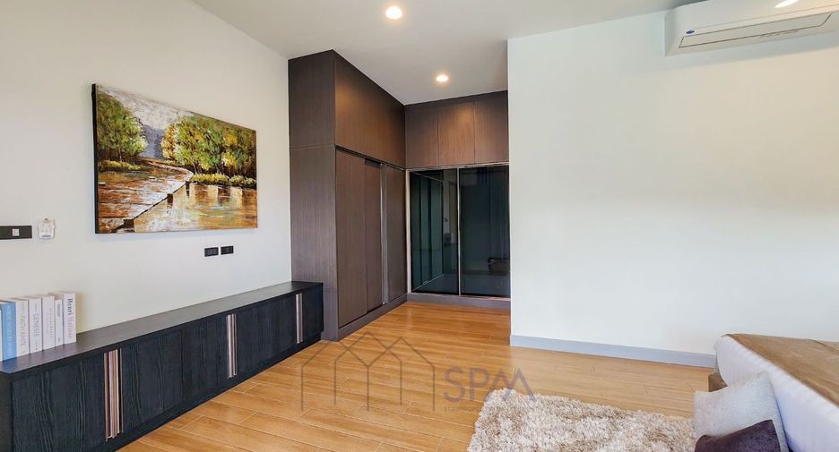 For sale 3 bedrooms villa in Hua Hin, Prachuap Khiri Khan