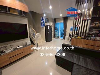 For sale 4 bedrooms townhouse in Don Mueang, Bangkok