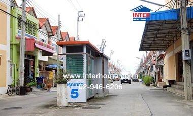 For sale 3 bedrooms townhouse in Nong Khaem, Bangkok