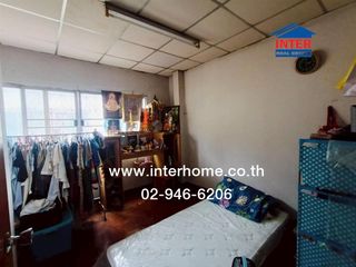 For sale 3 bedrooms townhouse in Mueang Samut Sakhon, Samut Sakhon