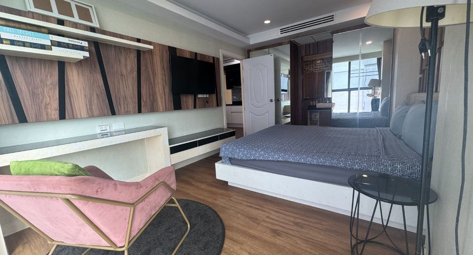 For sale 2 bedrooms condo in Jomtien, Pattaya