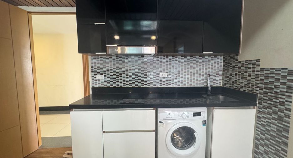 For sale 2 bedrooms condo in Jomtien, Pattaya