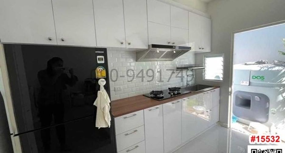 For rent 3 bedrooms condo in Bang Phli, Samut Prakan