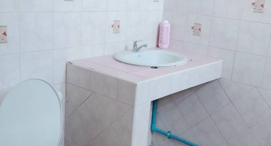 For sale studio house in Mueang Phitsanulok, Phitsanulok
