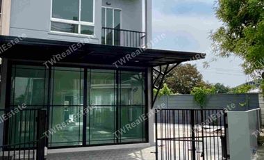ขาย 3 ห้องนอน ทาวน์เฮ้าส์ ใน สวนหลวง, กรุงเทพฯ